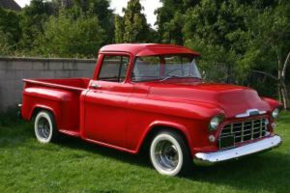 andvance auto red truck