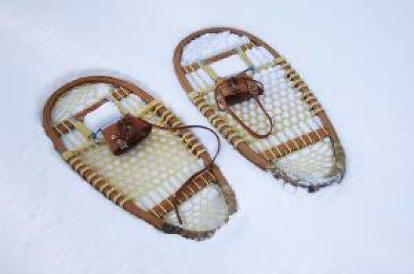 bproper snow shoes