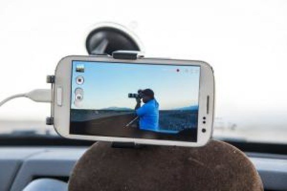 aap phone mount car